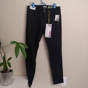 New indigo Rein dark wash skinny jeans